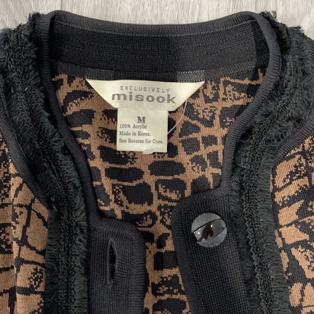 Exclusively Misook - image 2